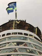 Load image into Gallery viewer, Beehive